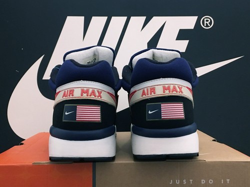 Vtg 2004 nike - 2004, bw