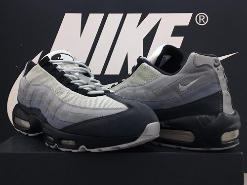 Vtg 2017 nike - air, uk11